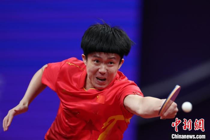 王楚钦险胜樊振东登顶亚运男单王座 成四金王创