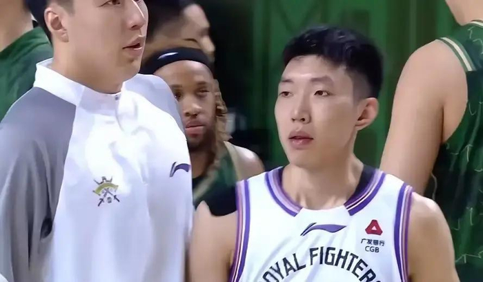 京城德比第32次对决：积分榜生死战与教练组压力