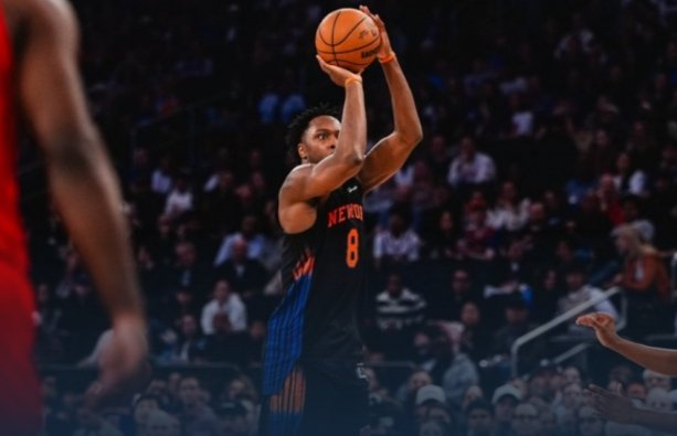 尼克斯主场狂胜公牛送六