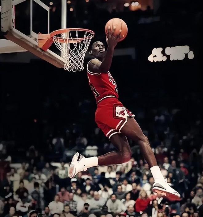 詹姆斯杜兰特领跑现役得分榜 哈登有望超越乔丹