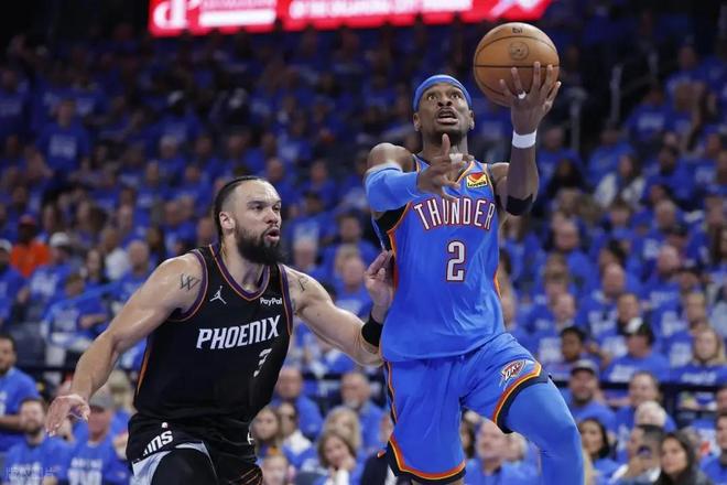 雷霆季后赛首战大胜太阳 布克低迷成关键因素